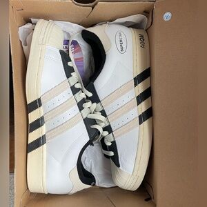 Adidas Original Superstar black/cream